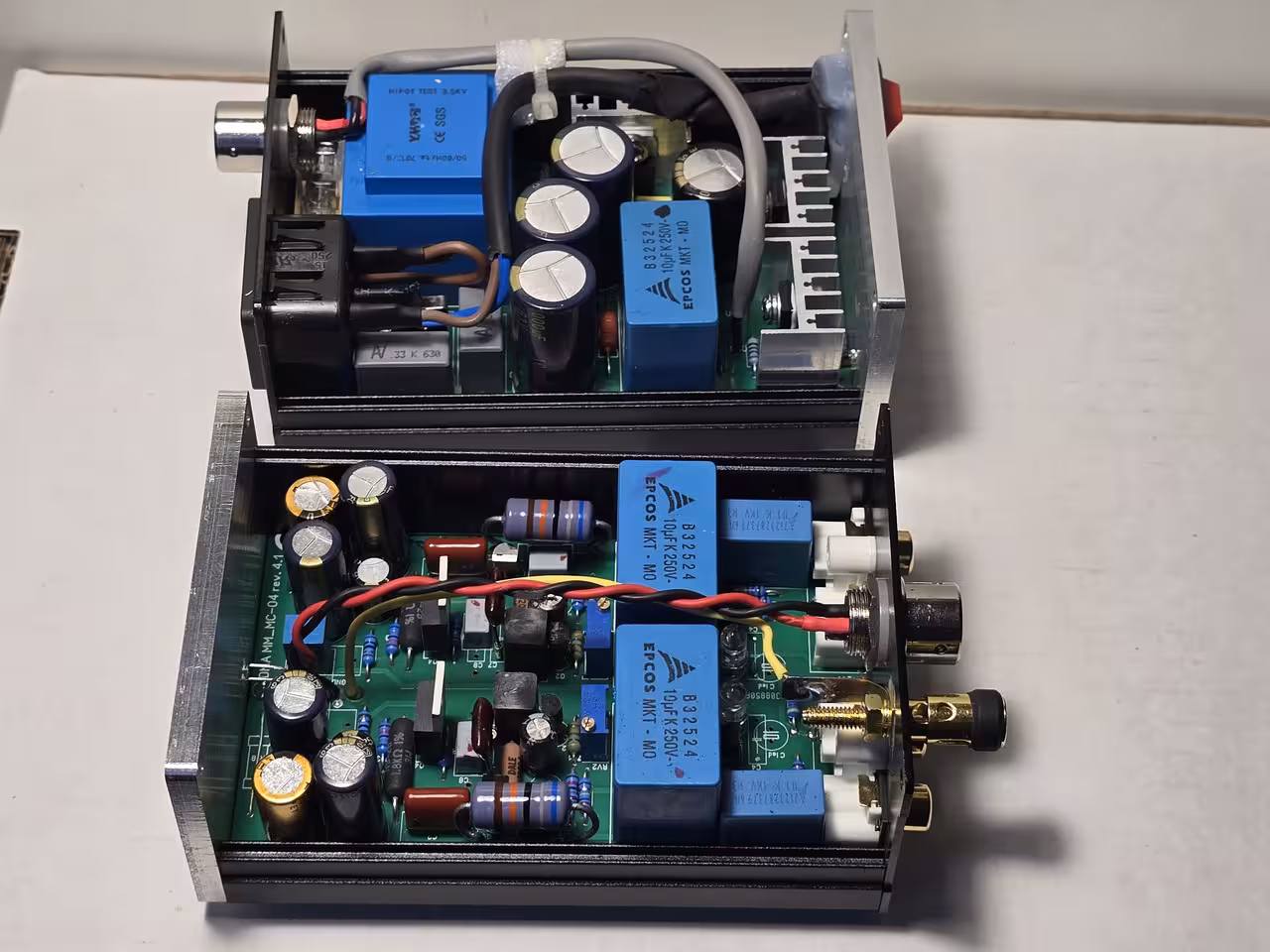 MM-фонокорректор DMA MM-04 mkIV с линейным блоком питания PSU-04 (4 / 4)