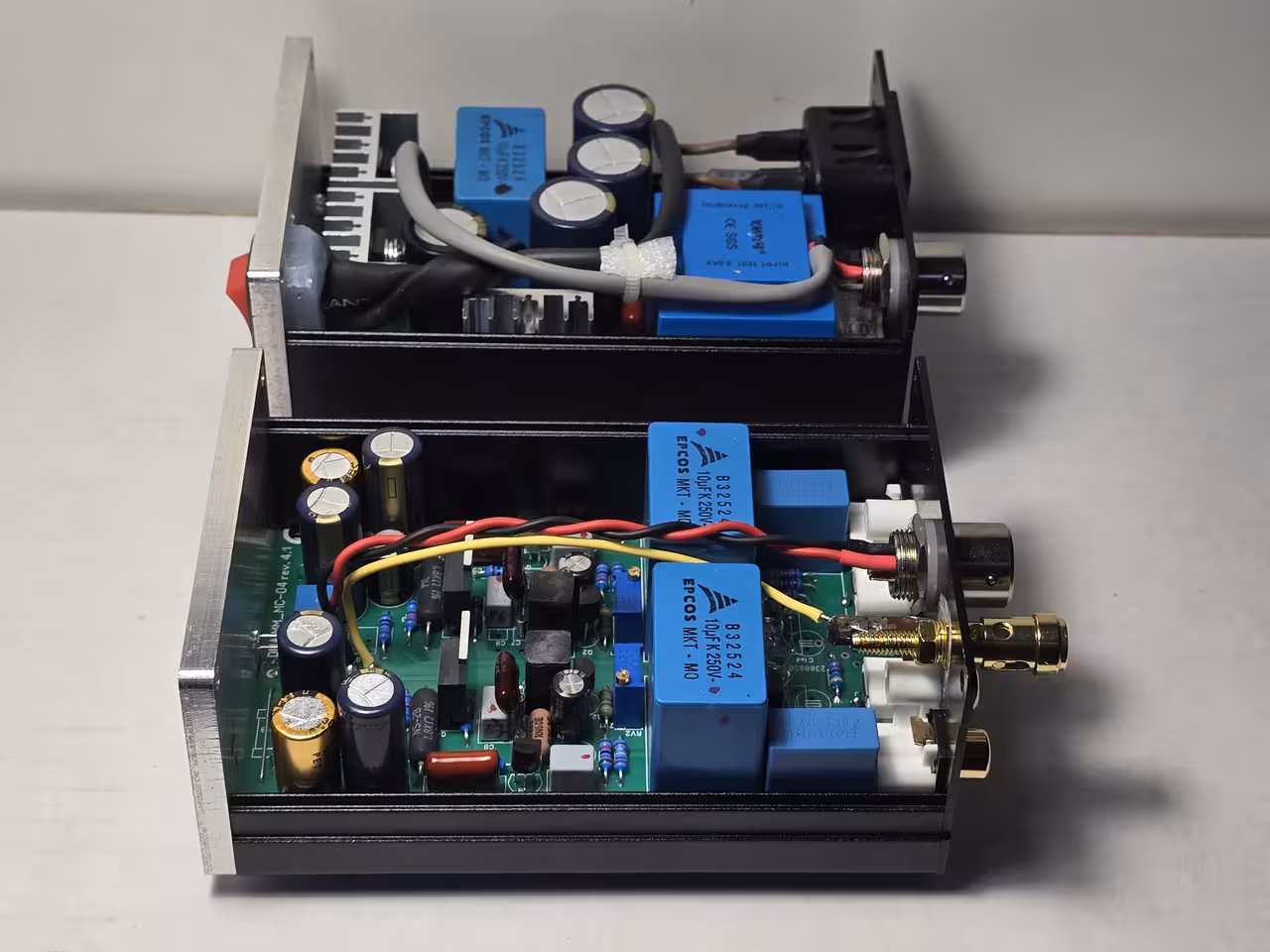 MM-фонокорректор DMA MM-04 mkIII с линейным блоком питания PSU-04 (4 / 7)