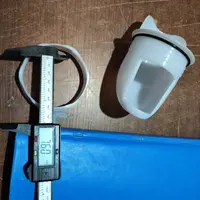 кормушка для емкости 1 шт