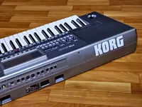 Профессиональный синтезатор KORG PA 900