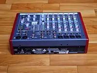 Пассивный микшерный пульт ALLEN&HEATH ZED10FX