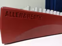 Микшерный пульт Allen & Heath ZED 10FX, музыкальная аппаратура,колонки