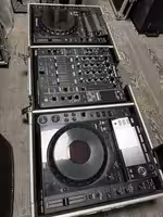 Pioneer Dj CDJ2000/ DJM 900 SRT Nexus