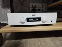 Интегральный усилитель Hegel H190.