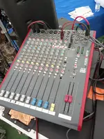 микшерский пульт Allen & Heath 10