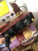 Студийный микрофон rode nt 1000 и звуковую карту Focusrite