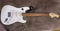 Электрогитара Fender stratocaster