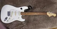 Электрогитара Fender stratocaster