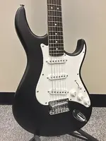 Электрогитара, черная, Cort G100-OPB