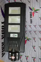 Уличный светодиодный консольный светильник на солнечных батареях 60Вт