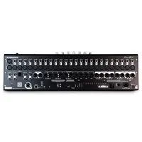 Цифровой микшерный пульт Allen & Heath QU-24C