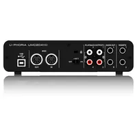 Внешняя студийная звуковая карта Behringer UMC204HD