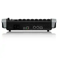 Цифровой микшерный пульт Behringer X18