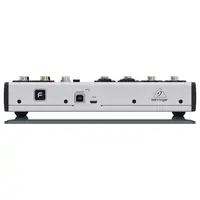 Цифровой микшерный пульт Behringer Flow 8