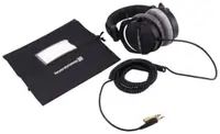 Beyerdynamic DT 990 PRO