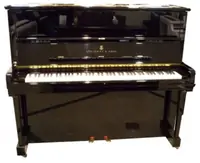 Steinway & Sons V-125