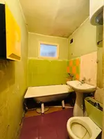 цена огонь 2-ком квартиры на 27 квартале на 2 этаже