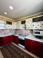 Предлагаем 2-ком квартиру в Центре-3 на 4 этаже