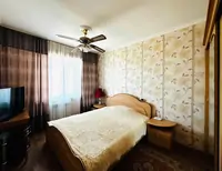 Предлагаем 2-ком квартиру в Центре-3 на 4 этаже