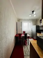 Предлагаем 3-ком квартиру в Центре-3 на 4 этаже