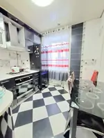 Улучшенная 3 ком. С Гаражом Майкудук ул Магнитогорская 44 евроремонт,