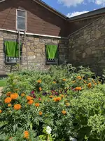 5 ком дом в р-не Жаровни. Все коммуникации центральные. Дом кирпичный