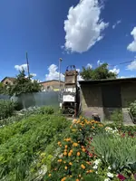 5 ком дом в р-не Жаровни. Все коммуникации центральные. Дом кирпичный