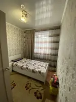 Трехкомнатная кв 48.3 кв м. Майкудук  Восток 2 Дом 13. Этаж 5 из 5.