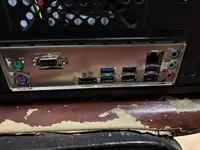 Новый Ryzen 3 2200G с новой платой с гарантией.