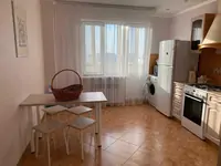 Продается одна комнатная квартира (Баймуханов 45А)