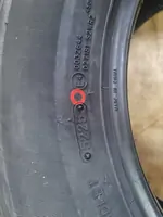 195/70 R15C TR928 104/102S TRIANGLE