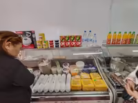 Готовый бизнес HoReCa у Центрального рынка (прибыльный магазин)