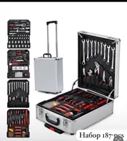 Набор ключей в чемодане 187 предметов