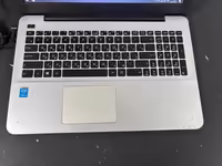 Ноутбук Asus Core i3 в хорошем состояний