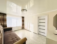 На 31-квартале предлагаем 3-комнатную квартиру на 2-этаже