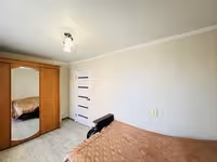 На 31-квартале предлагаем 3-комнатную квартиру на 2-этаже