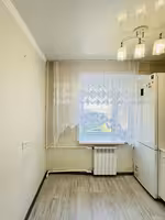 На 31-квартале предлагаем 3-комнатную квартиру на 2-этаже