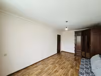 На 26-квартале предлагаем 3-комнатную квартиру на 4-этаже