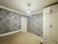 На 27-квартале предлагаем 4-комнатную квартиру на 2-этаже