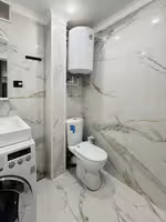 На 27-квартале предлагаем 4-комнатную квартиру на 2-этаже