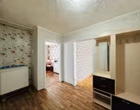 На 27-квартале предлагаем 4-комнатную квартиру на 1-этаже