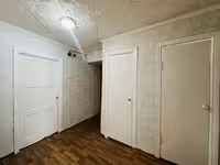 На 27-квартале предлагаем 4-комнатную квартиру на 1-этаже