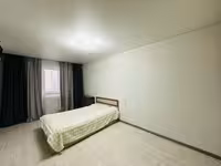 На 29-квартале предлагам 4-комнатную квартиру на 2-этаже