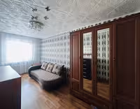 На 26-квартале предлагаем 2-комнатную квартиру на 2-этаже