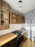 На 26-квартале предлагаем 2-комнатную квартиру на 2-этаже