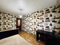 На 27-квартале предлагаем 3-комнатную квартиру на 2-этаже