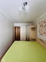 На 27-квартале предлагаем 2-комнатную квартиру на 3-этаже