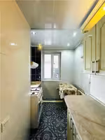 В п. Долинка предлагаем 4-комнатный дом с центральными коммуникациями