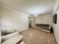 На 29-квартале предлагаем 2-комнатную квартиру на 1-этаже