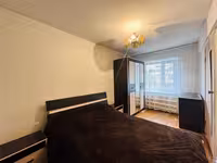 На 29-квартале предлагаем 2-комнатную квартиру на 1-этаже